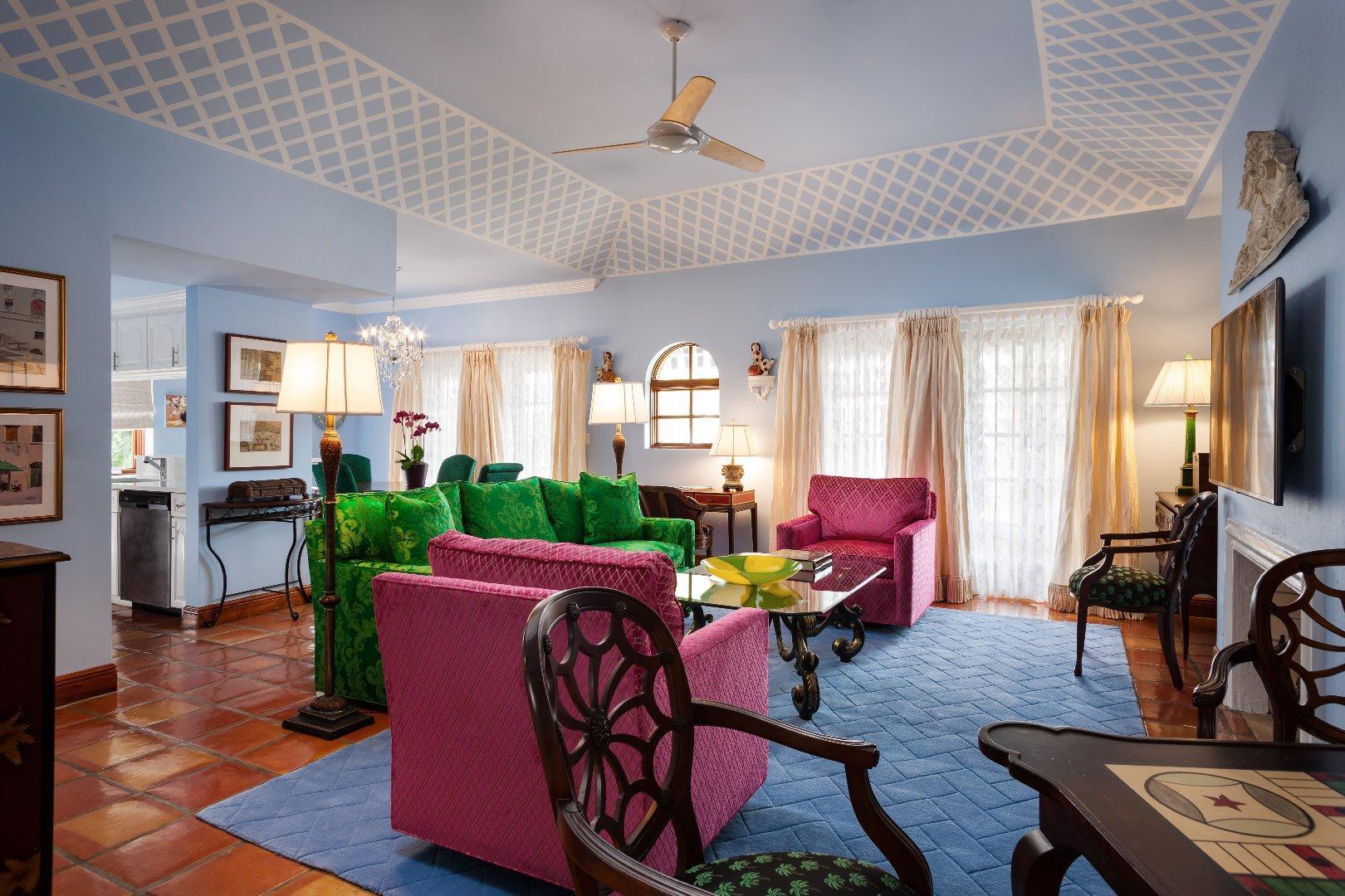 Hotel The Colony